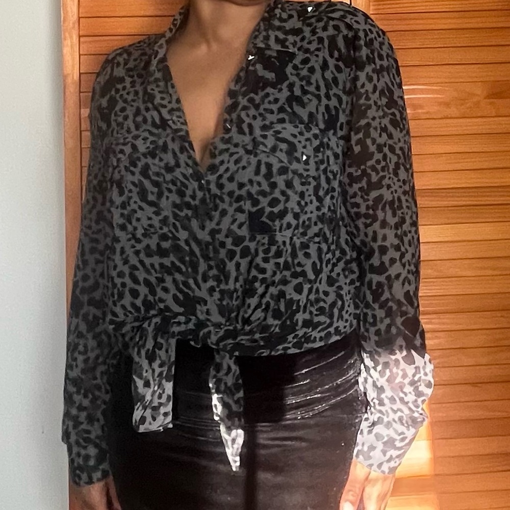 Rock & Republic Black and Gray Animal Print Blouse